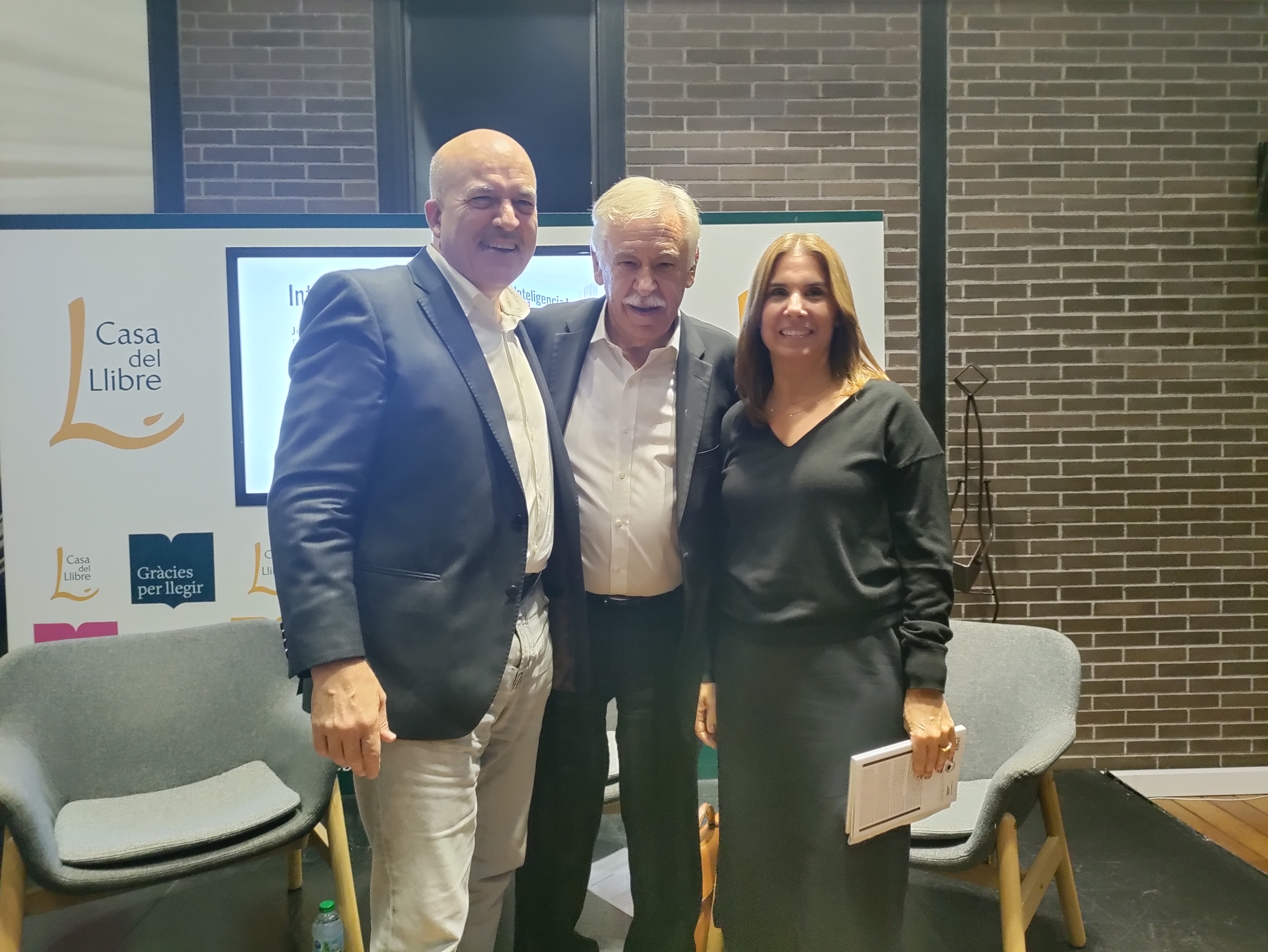 Presentamos 'Inteligencia laboral', un libro de Juanjo Planes que recoge 40 años de experiencia en talento 1 Presentamos 'Inteligencia laboral', un libro de Juanjo Planes que recoge los 40 años de experiencia en talento de Konsac